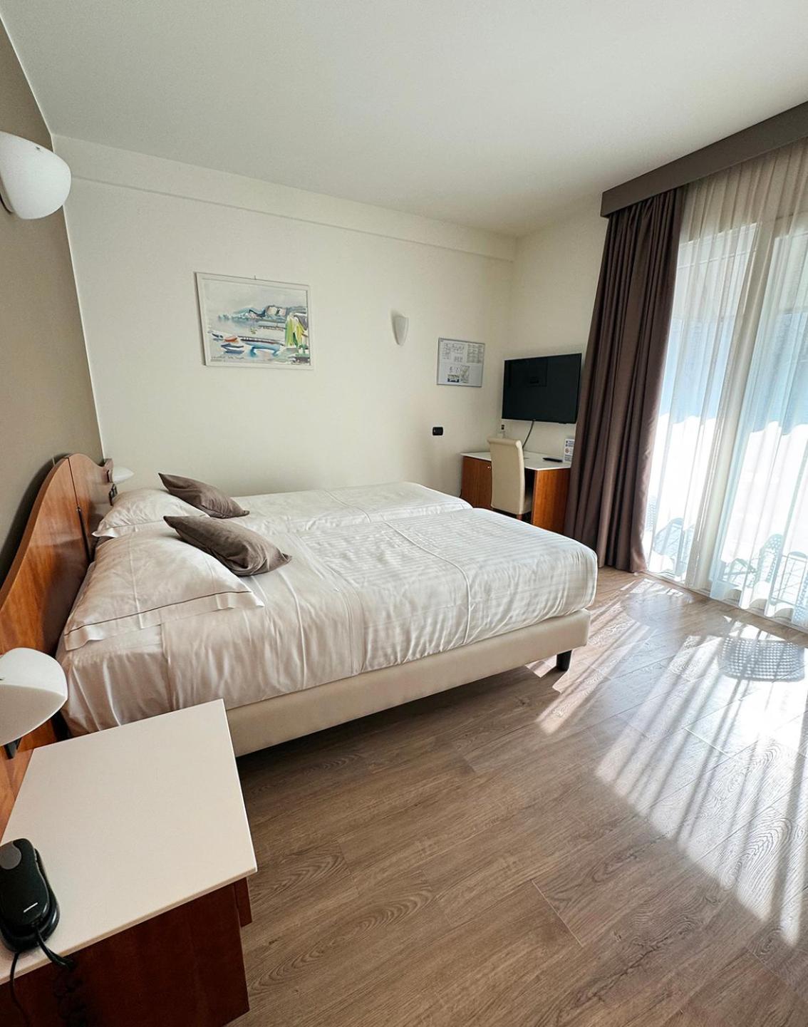 Hotel Villa Letizia Bardolino Kamer foto